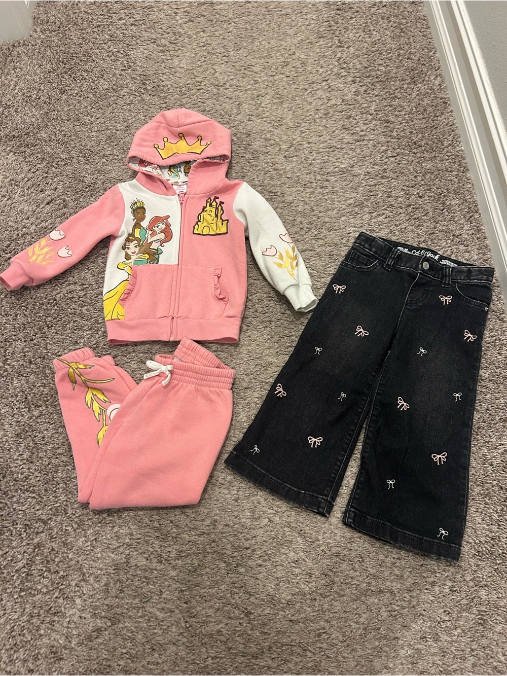 Disney sweatsuit and bow jeans